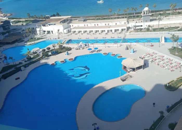 Porto Sokhna * عين السخنة